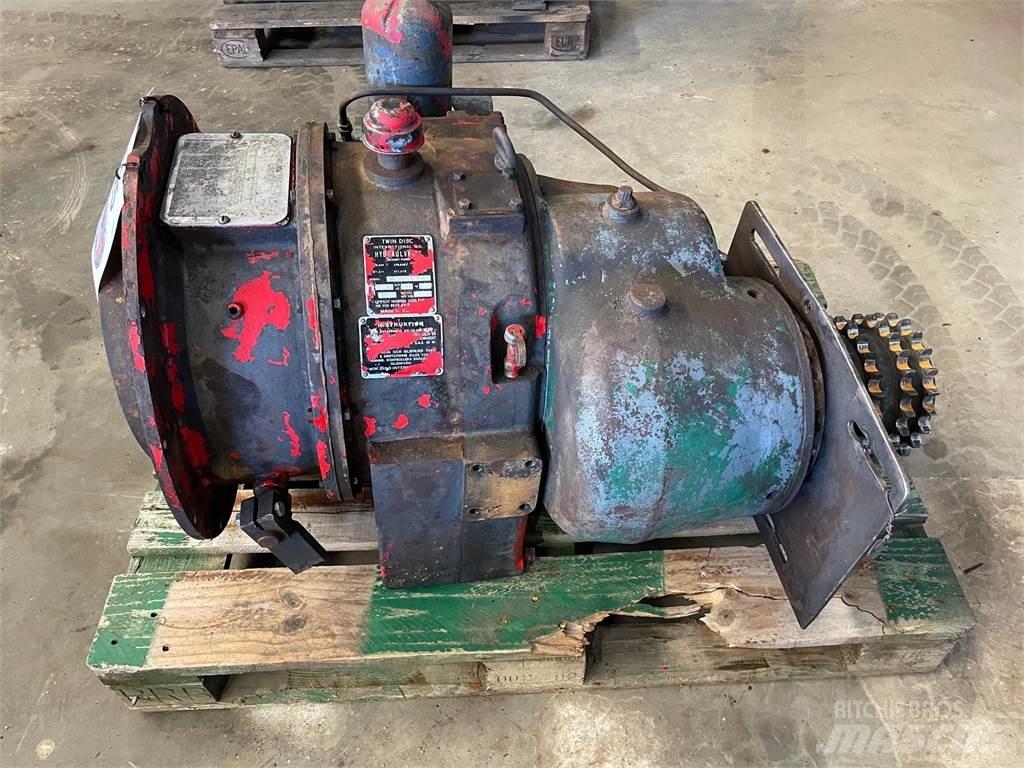  Twin Disc Model 6-C-1502-1 傳動裝置