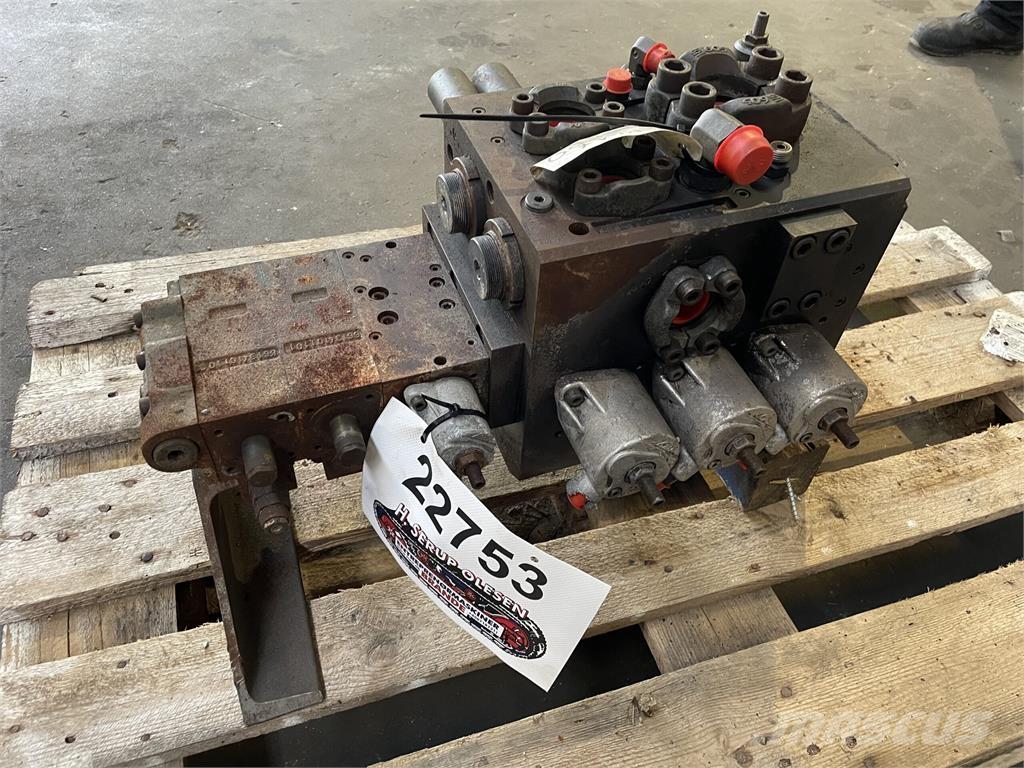  Ventilblok ex. Volvo EW160D 油壓