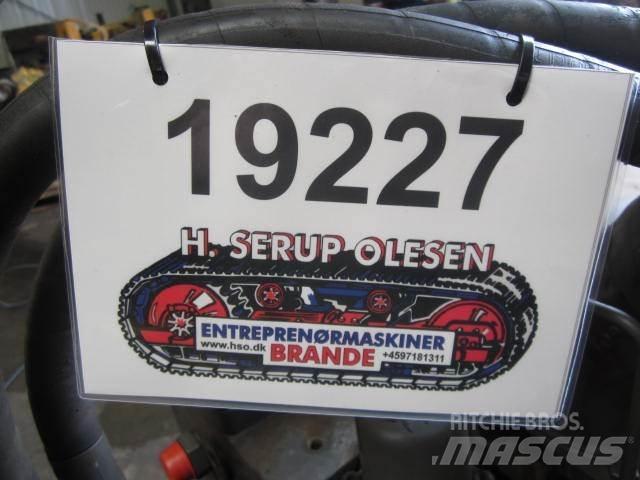 Volvo 230B Krøjegear 其他