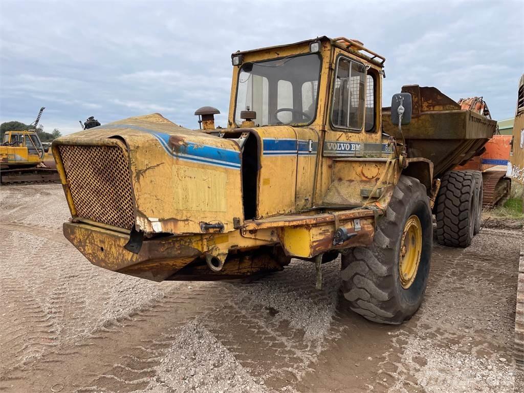 Volvo 861 dumper til ophug 側卸礦車