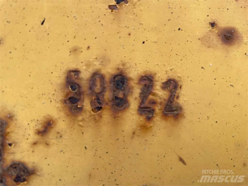 Volvo 861 dumper til ophug 側卸礦車