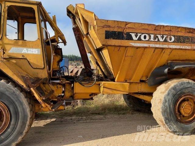 Volvo A25 dumper til ophug 側卸礦車