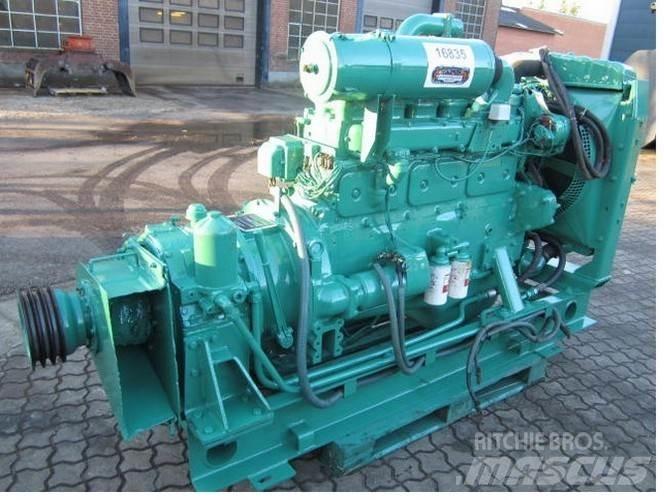 Volvo D100A med PTO 引擎/發動機