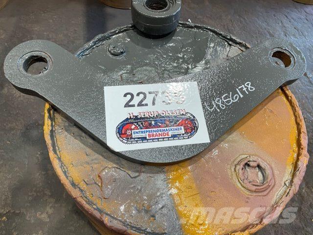 Volvo L90B Link 其他組件