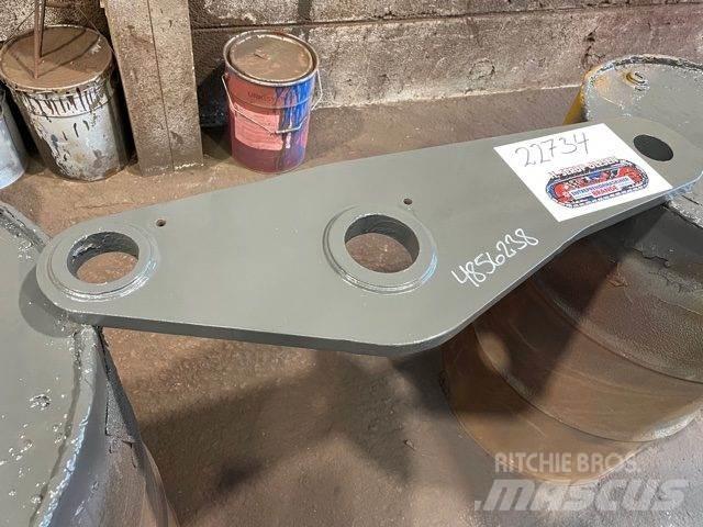 Volvo L90B Link Arm 其他組件