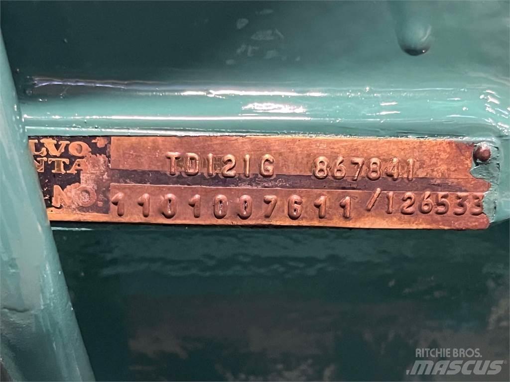 Volvo TD121G motor 引擎/發動機