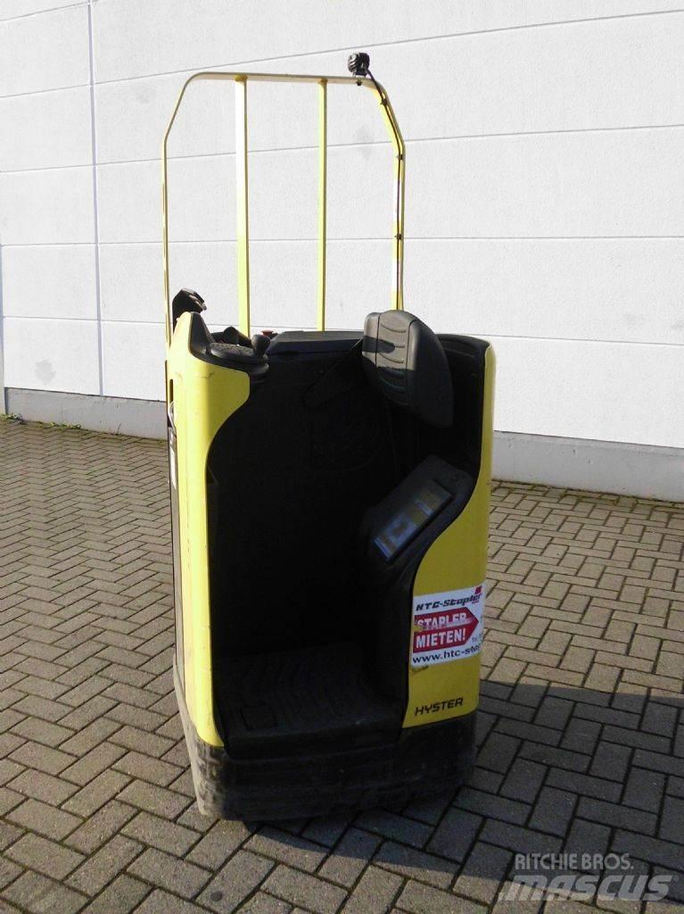 Hyster RP2.0N 自走式堆積機