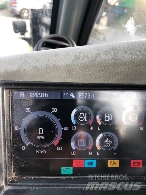 Kramer KT429 農業用伸縮臂裝載機