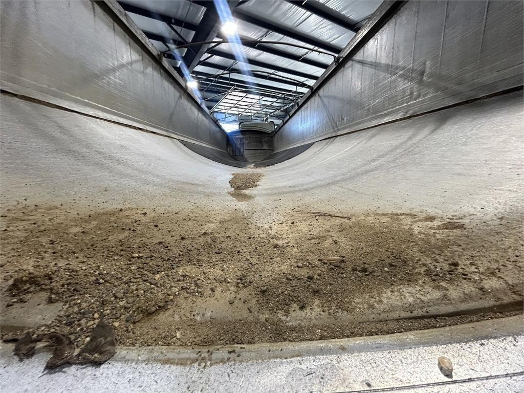 East Mfg Genesis 傾卸式拖車