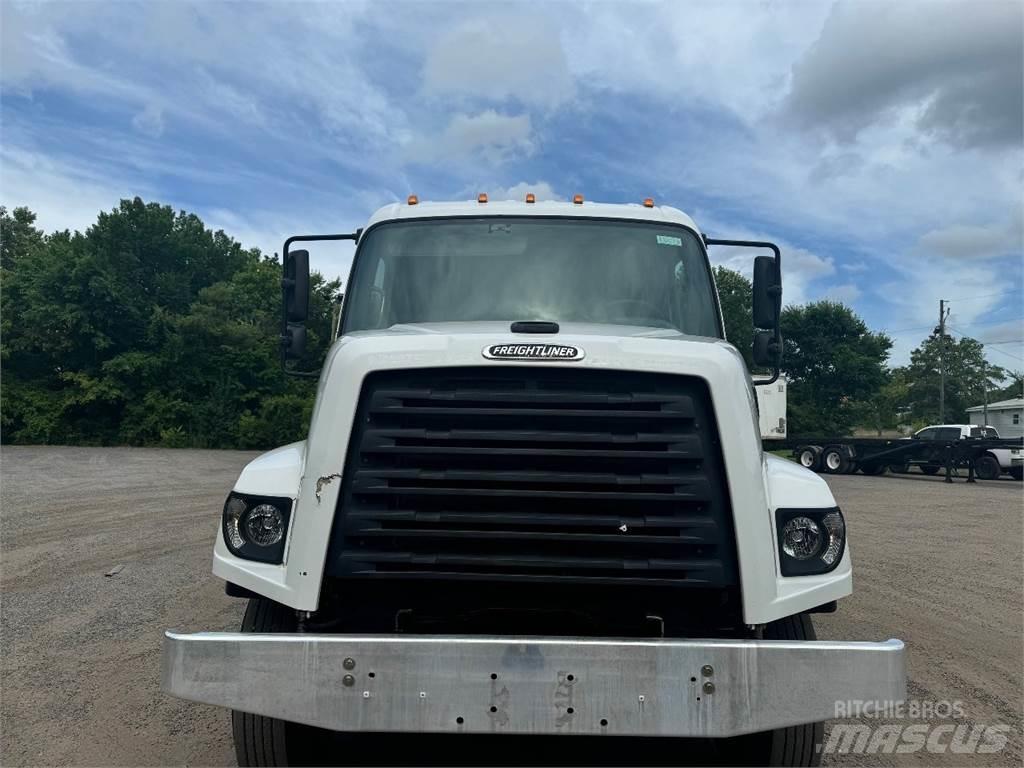 Freightliner 108SD 都市/通用型車輛