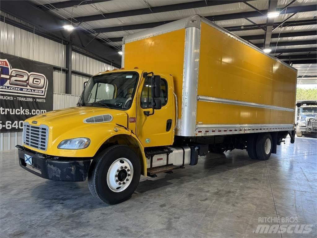 Freightliner M2 106 貨箱式卡車