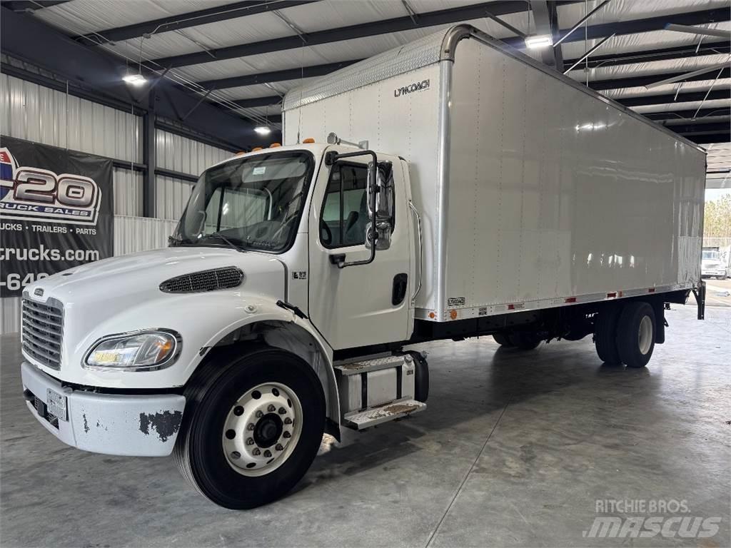 Freightliner M2106 貨箱式卡車