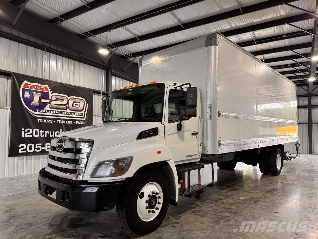 Hino 268 貨箱式卡車