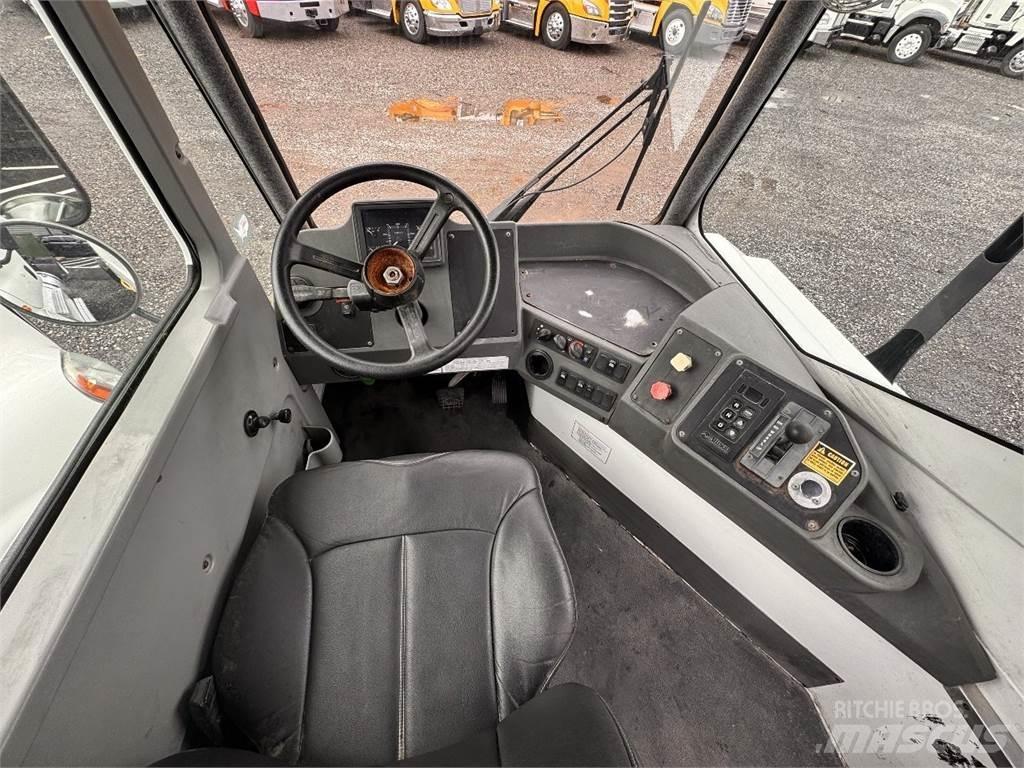 Kalmar T2 終端式曳引機