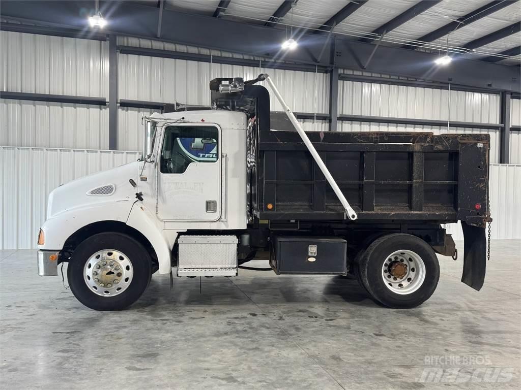 Kenworth T300 傾卸式卡車