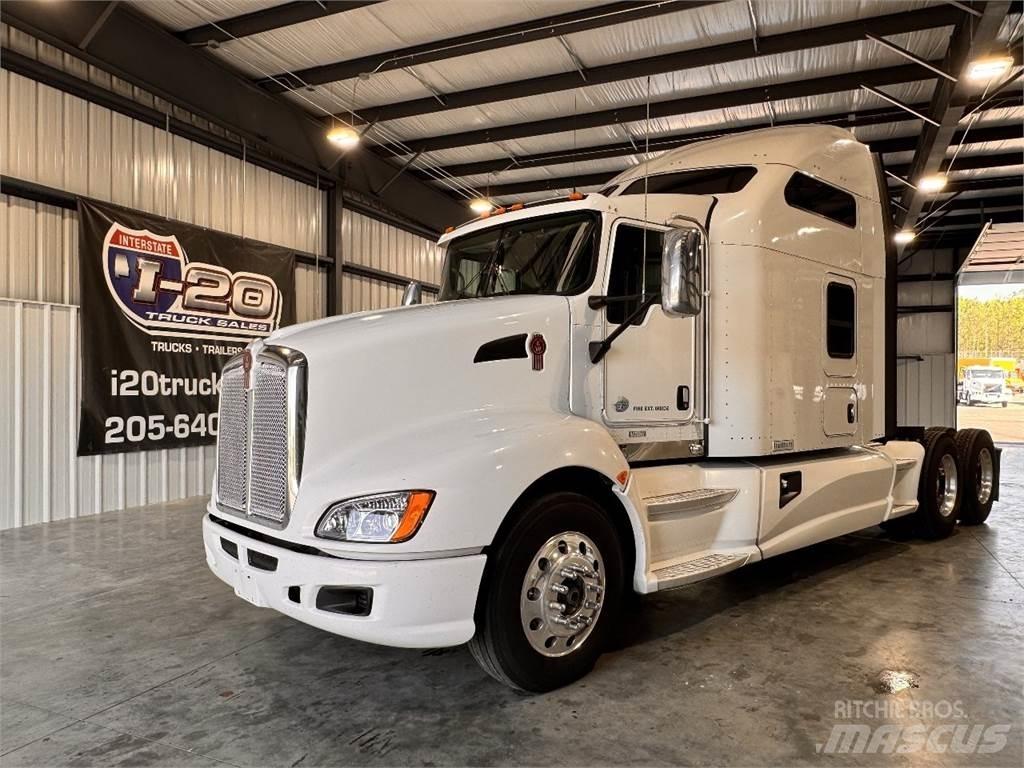 Kenworth T660 曳引機組件