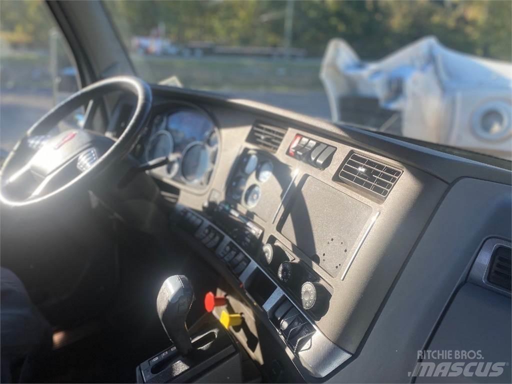 Kenworth T680 曳引機組件