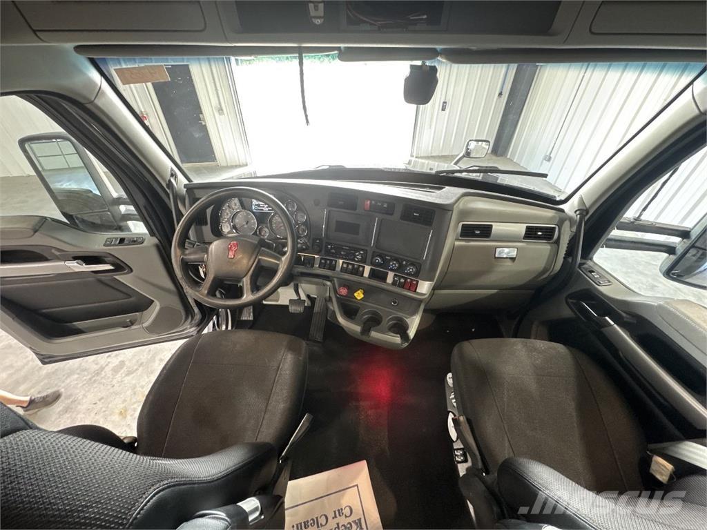 Kenworth T680 曳引機組件