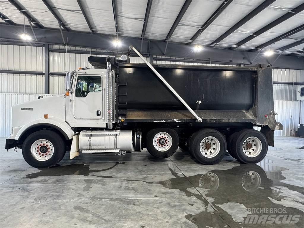 Kenworth T800 傾卸式卡車