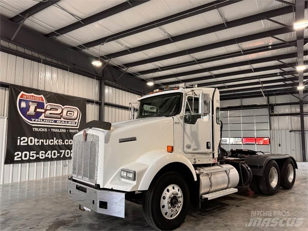 Kenworth T800 曳引機組件