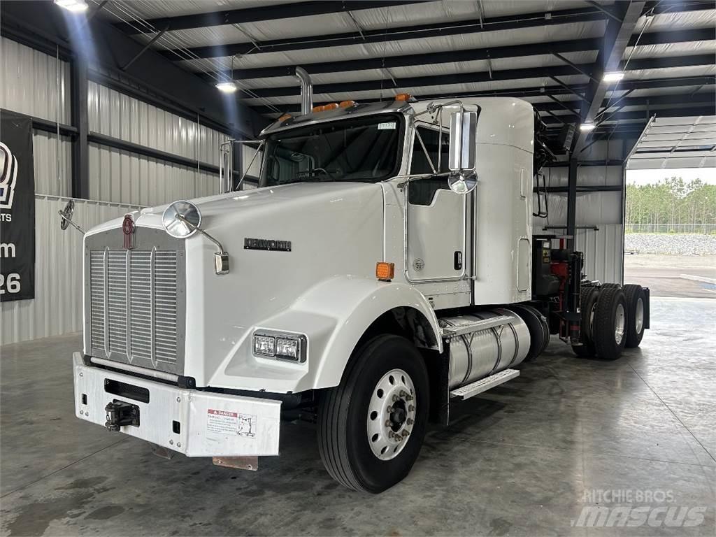 Kenworth T800 曳引機組件