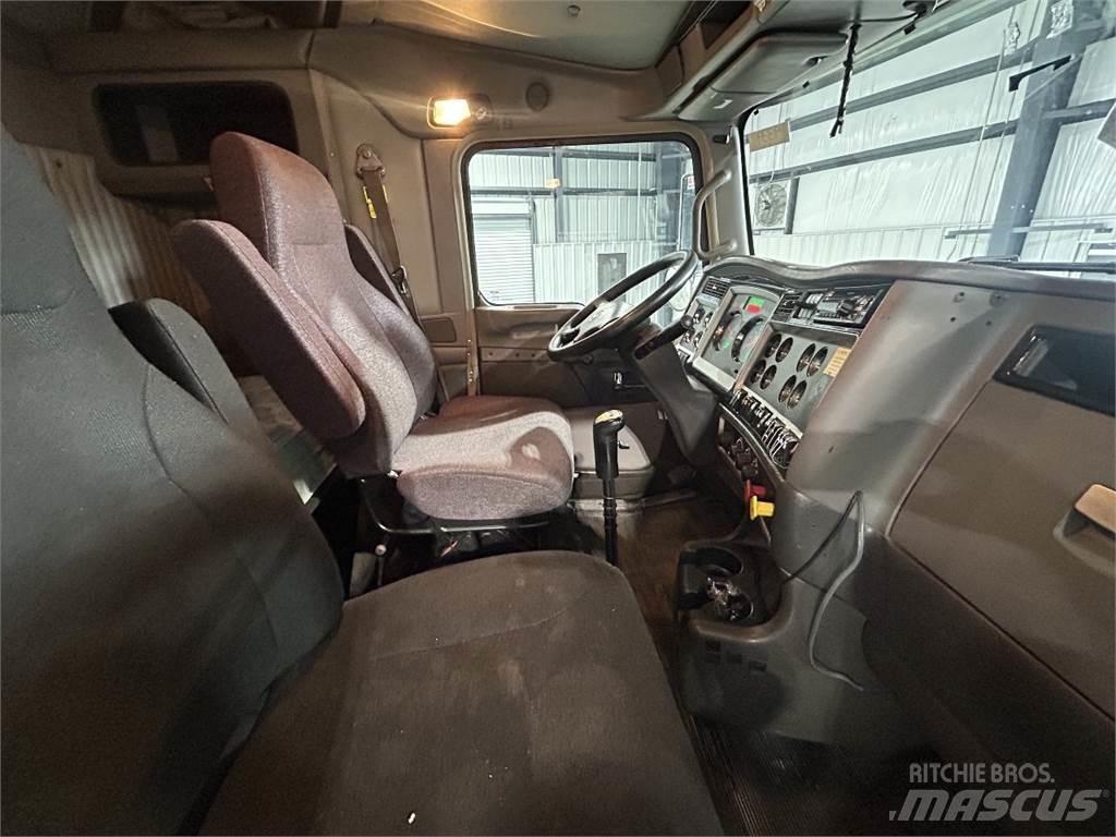 Kenworth T800 曳引機組件