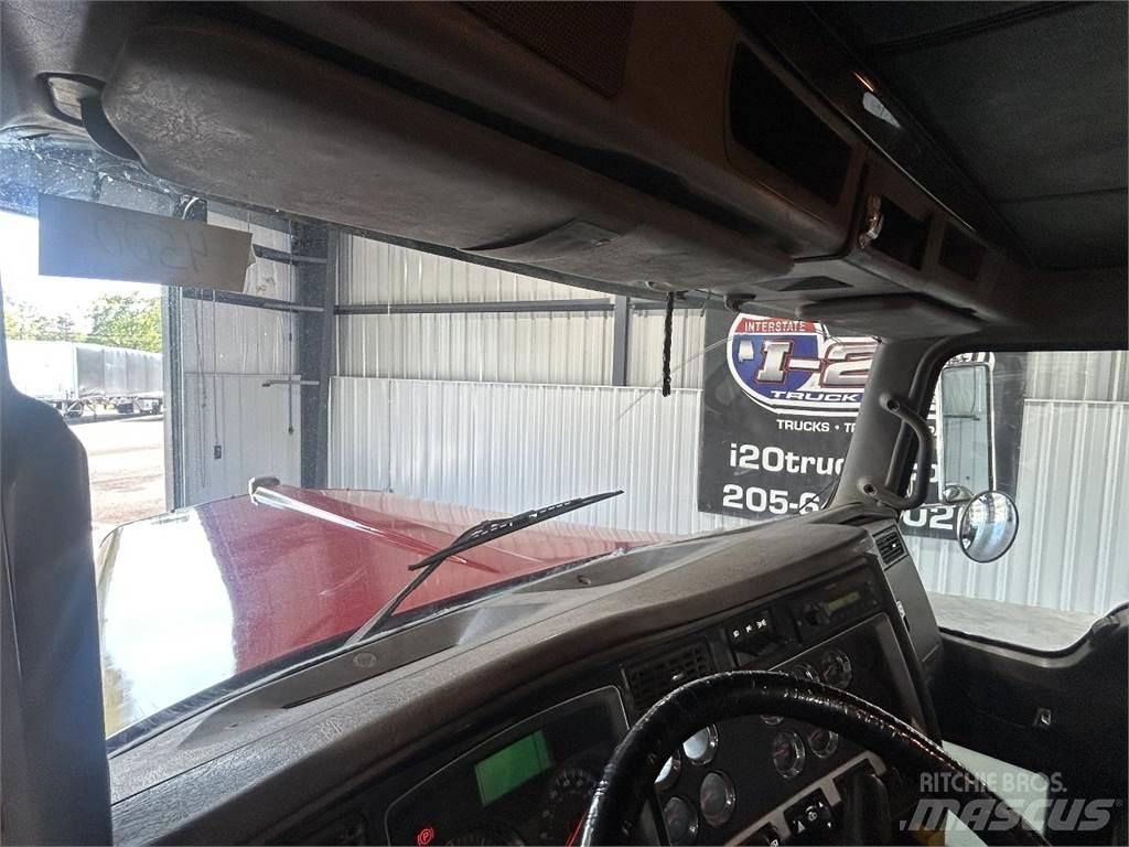 Kenworth W900 曳引機組件