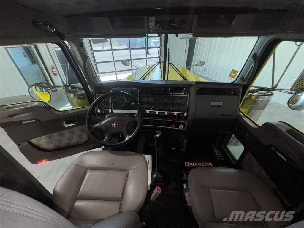 Kenworth W900L 曳引機組件