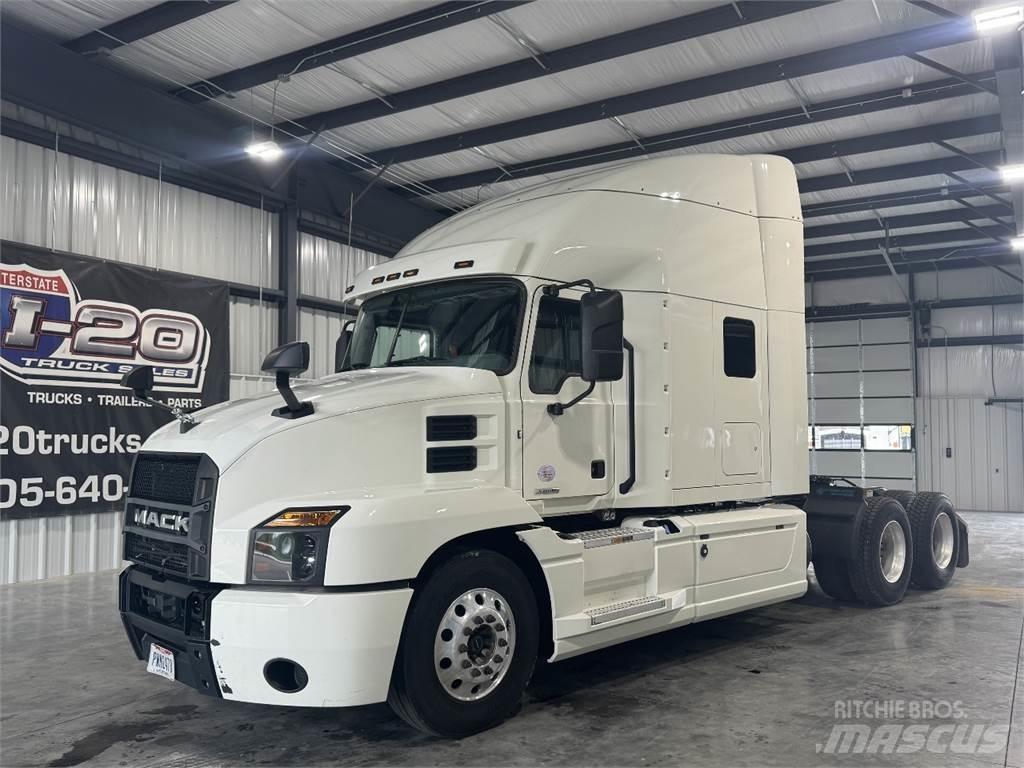 Mack AN64T 曳引機組件