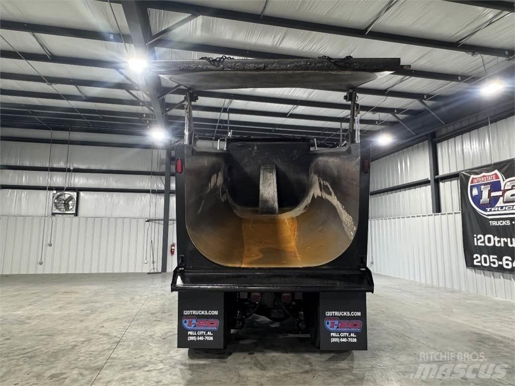 Mack GR64F Gold Dog 傾卸式卡車