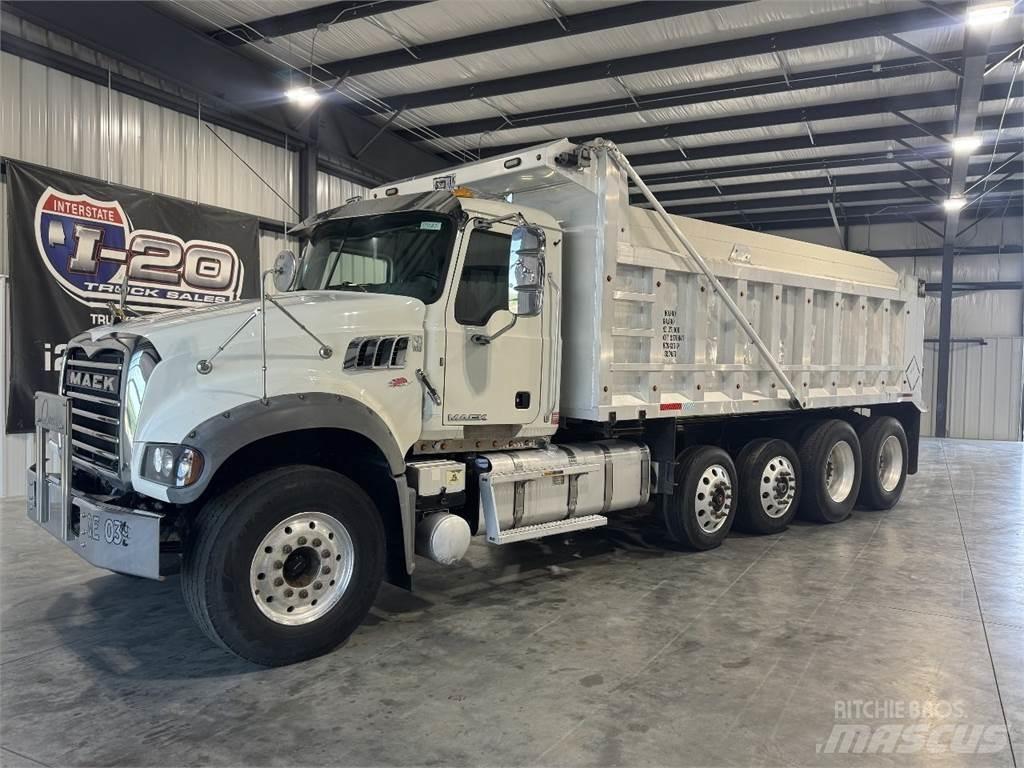 Mack GU713 傾卸式卡車