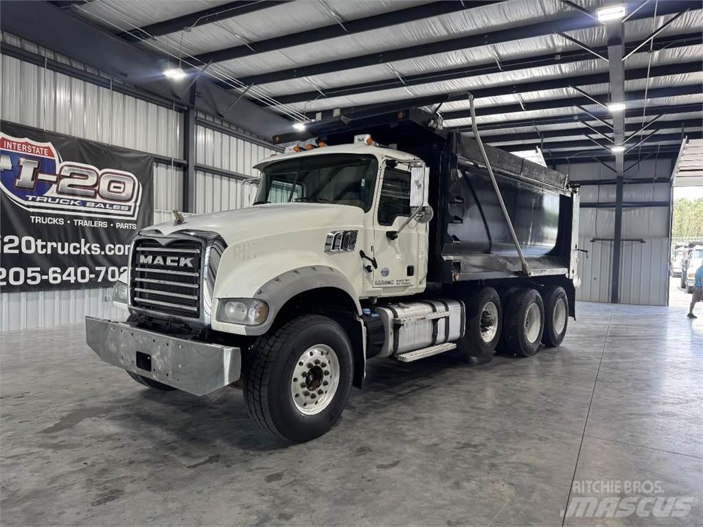 Mack GU713 傾卸式卡車