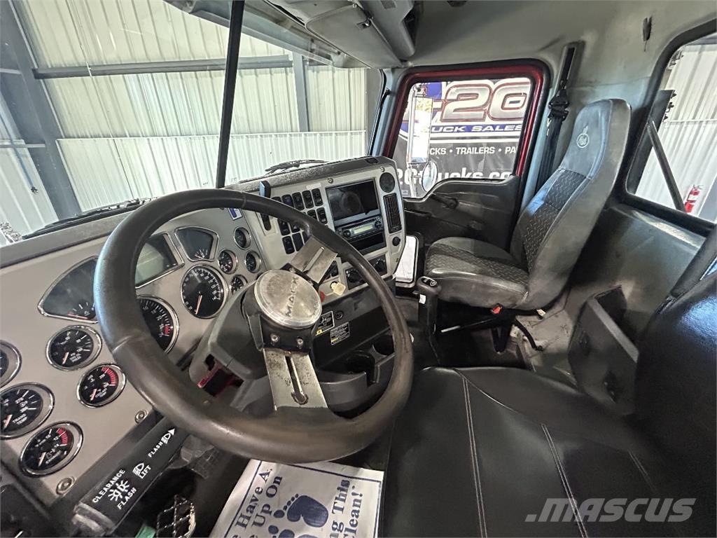 Mack GU713 曳引機組件