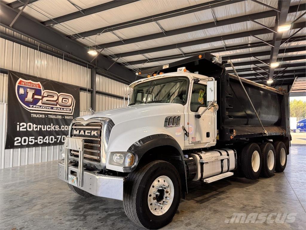 Mack GU713 傾卸式卡車