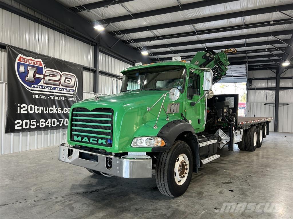 Mack GU813 其他貨車