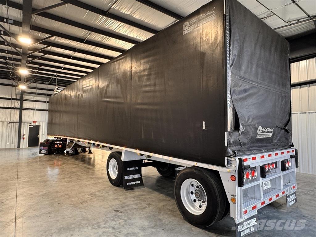 Reitnouer Big Bubba 篷布拖車