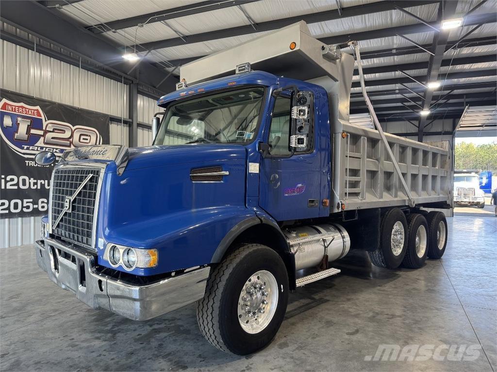 Volvo VHD 傾卸式卡車