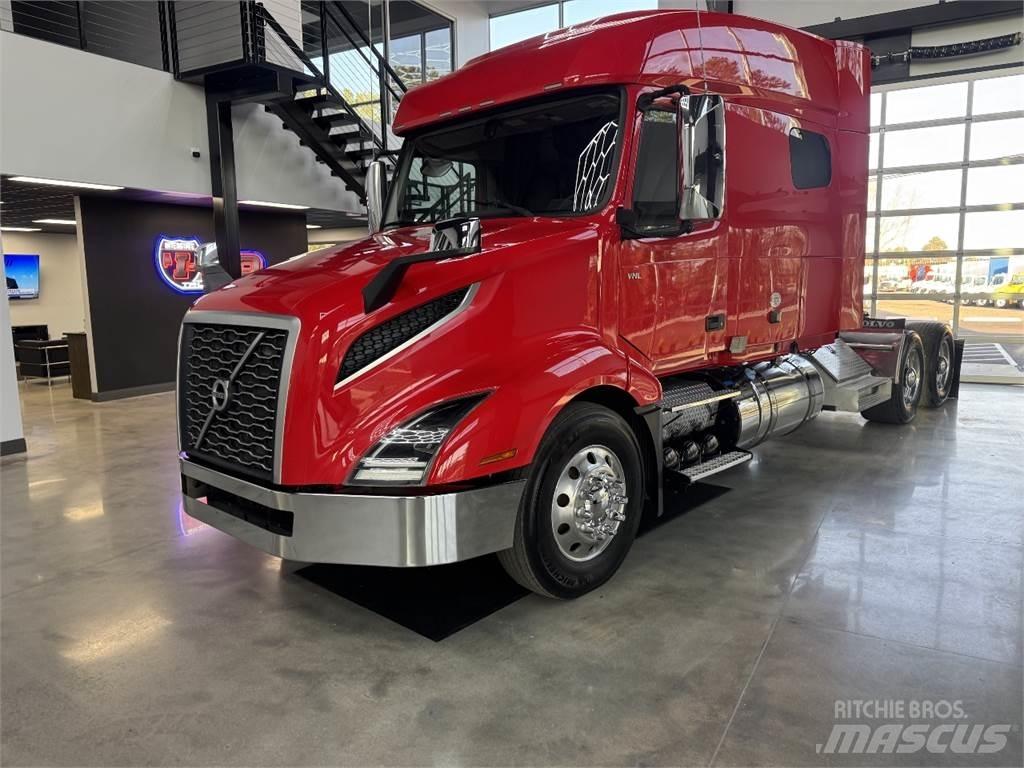 Volvo VNL64T740 曳引機組件