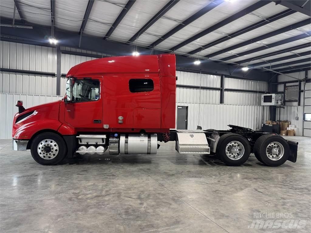 Volvo VNL64T740 曳引機組件