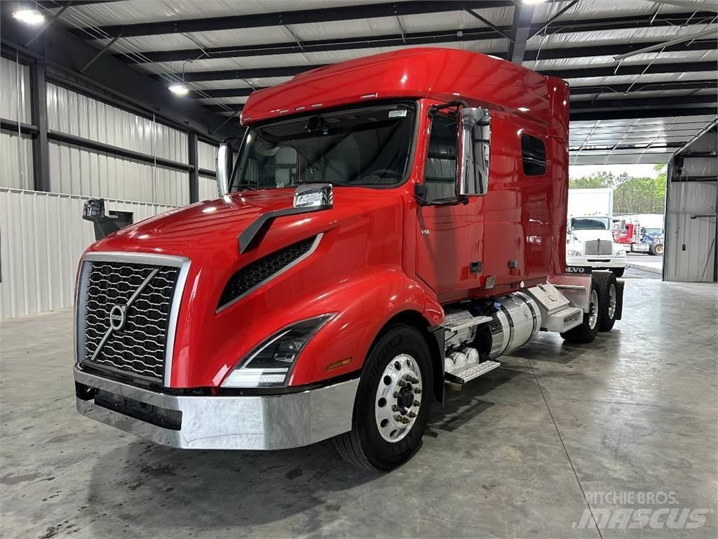 Volvo VNL64T740 曳引機組件