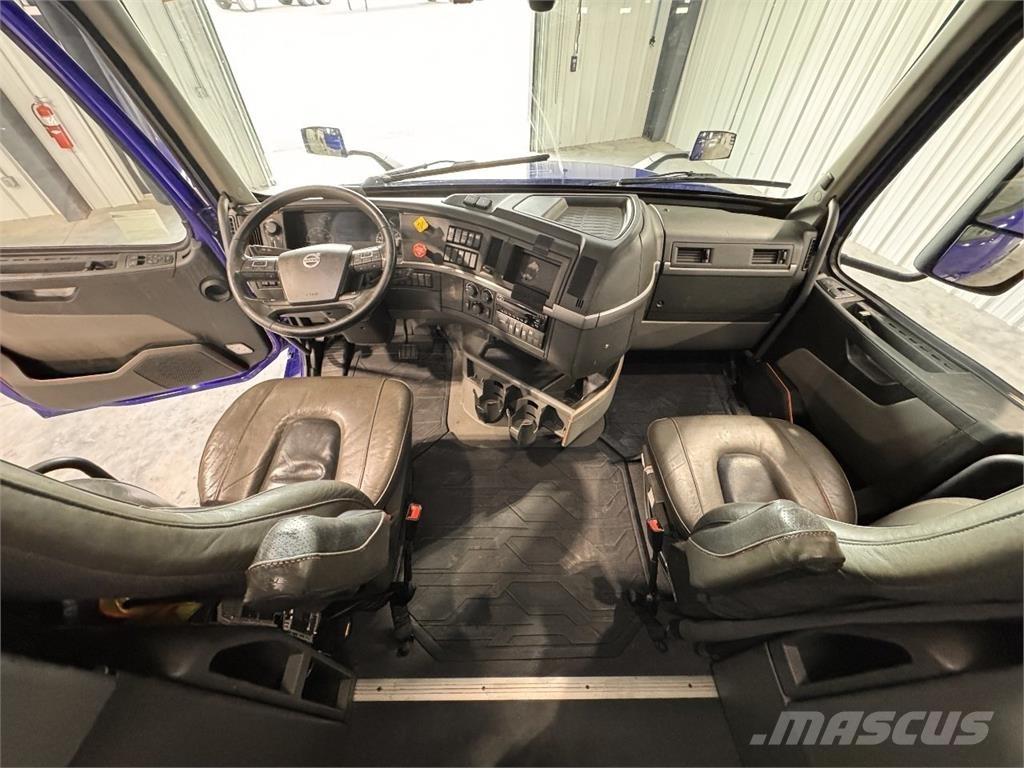 Volvo VNL860 曳引機組件