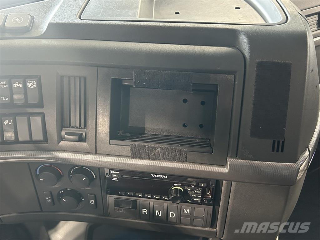 Volvo VNL860 曳引機組件