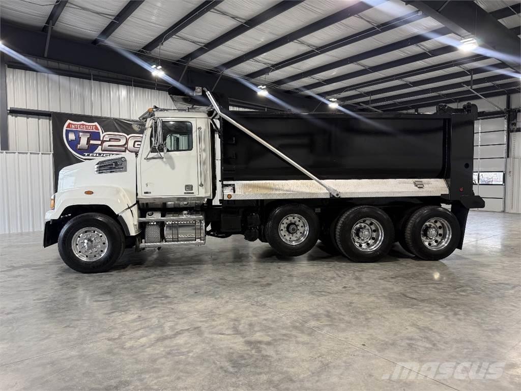 Western Star 4700SF 傾卸式卡車