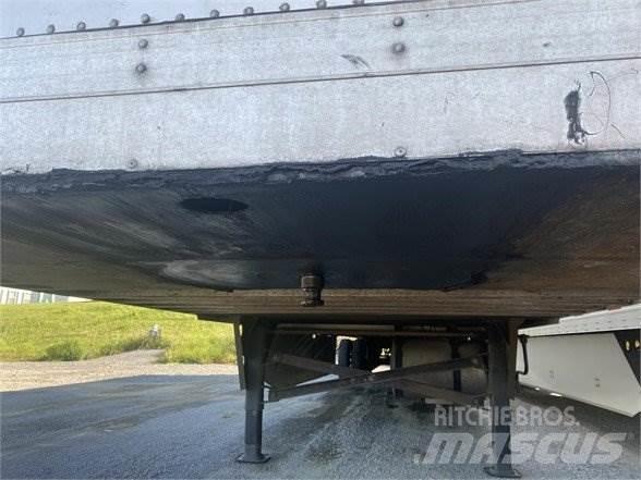 Utility 3000R REEFER 溫控拖車