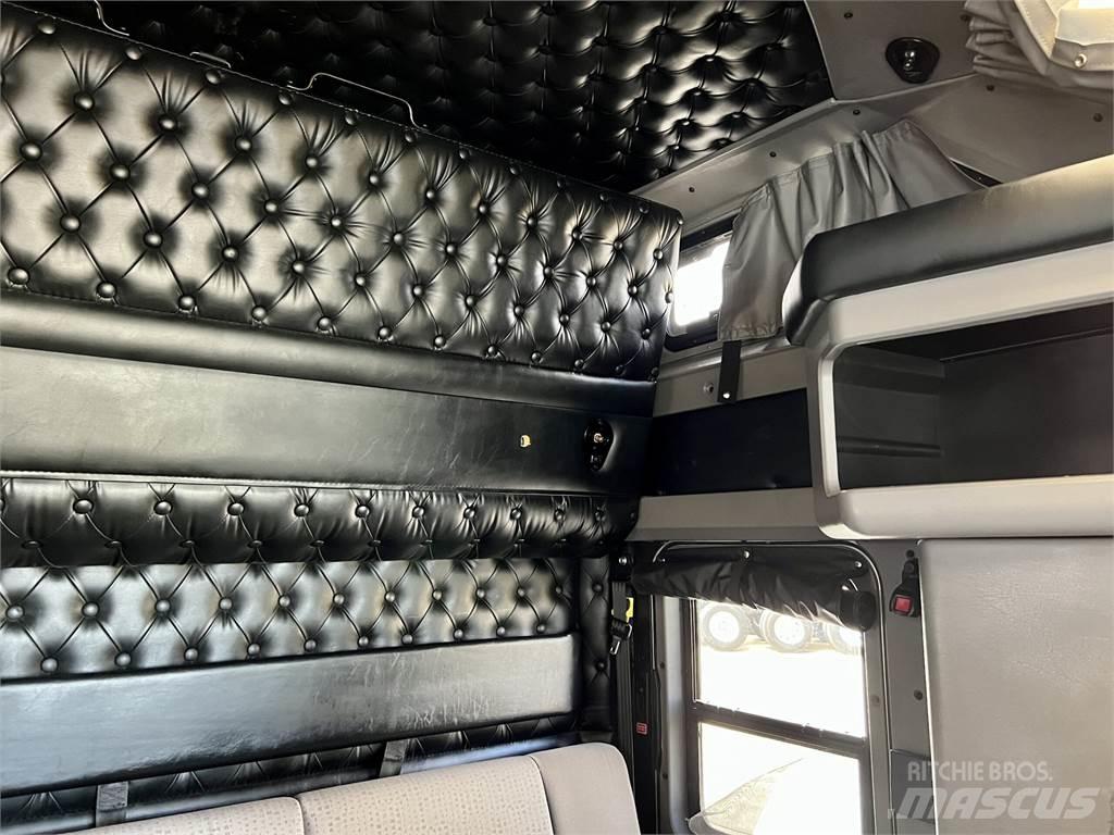 Kenworth T800 曳引機組件