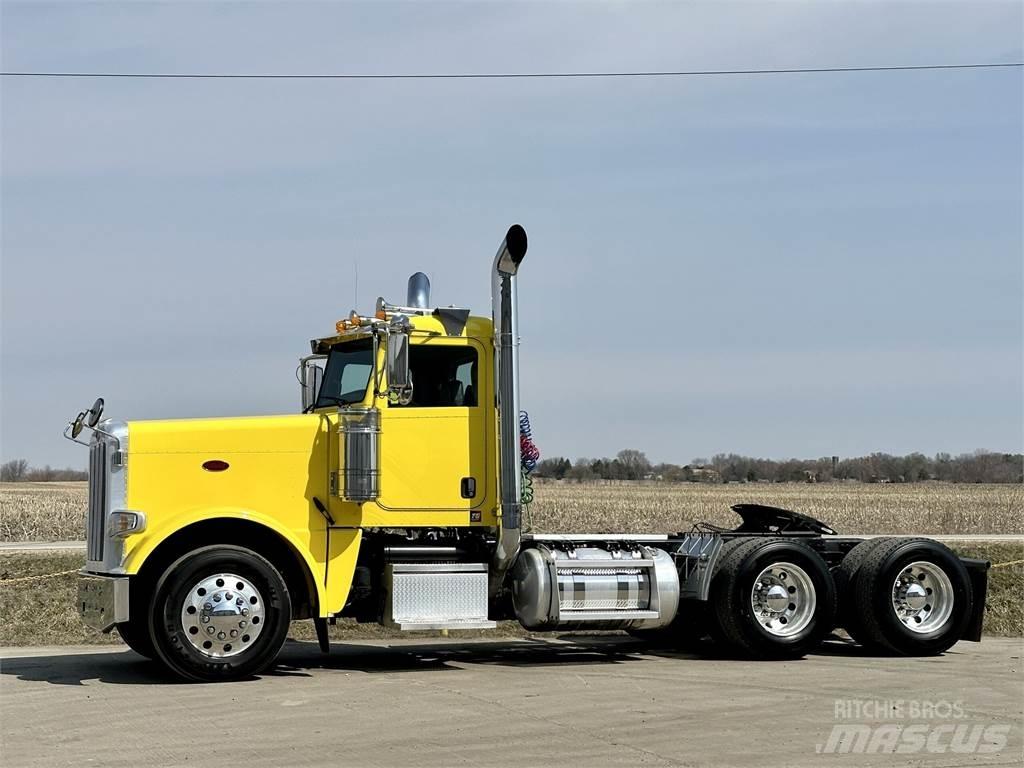 Peterbilt 389 曳引機組件