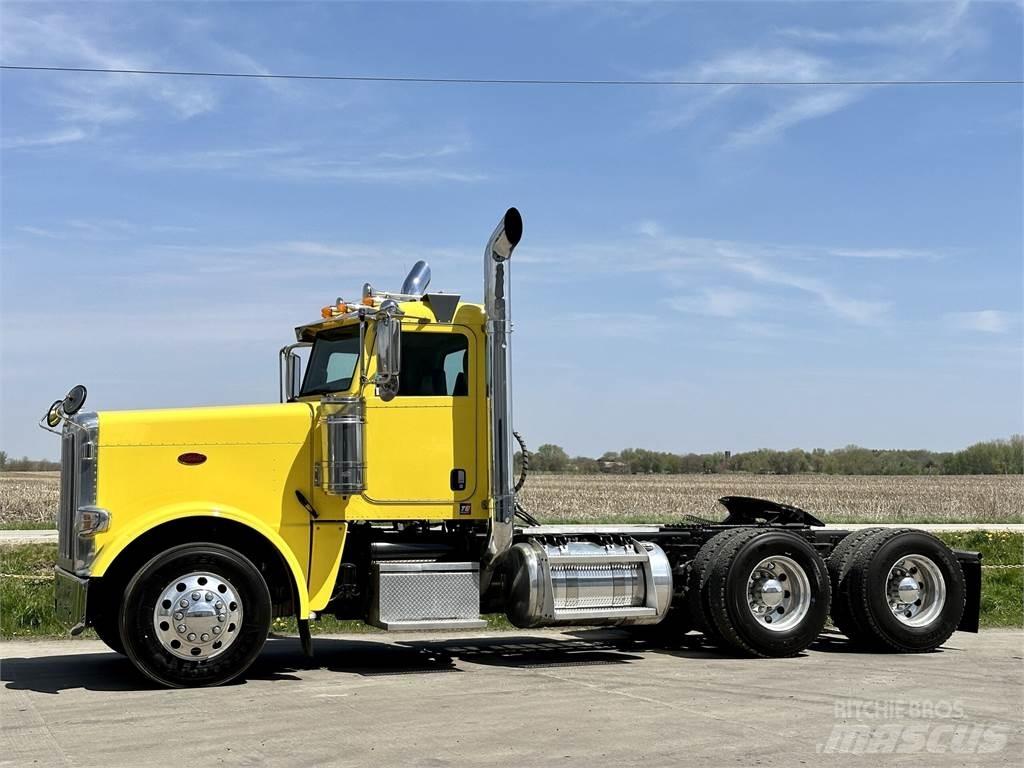 Peterbilt 389 曳引機組件