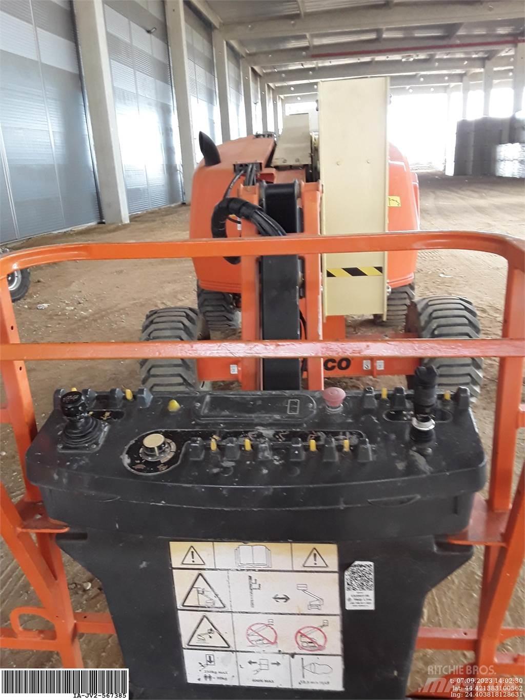 JLG 450AJ 曲臂高空作業車