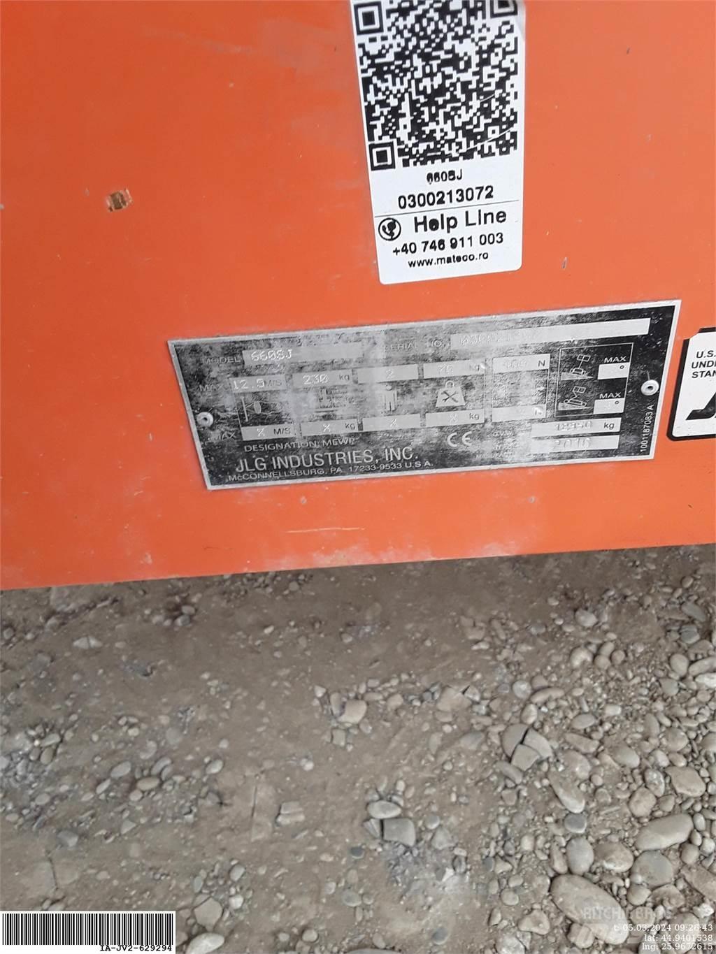 JLG 660SJ 曲臂高空作業車
