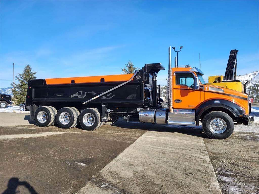 Kenworth T880 傾卸式卡車